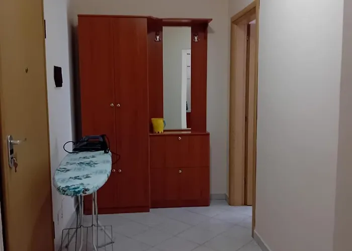 Solmar Apartment, Shkembi Kavajes