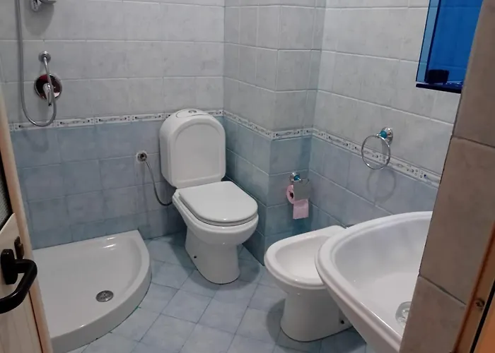 Solmar Apartment, Shkembi Kavajes Appartement *
